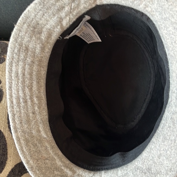 GOODFELLOW WOOL HAT (NWOT) - Picture 4 of 6